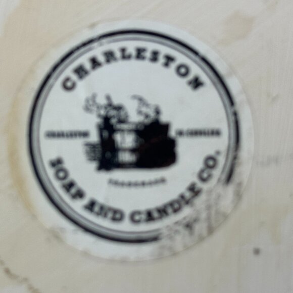 Charleston Soap & Candle Co. Daisy Candle Base + Handcrafted Candle NEW - Picture 9 of 9